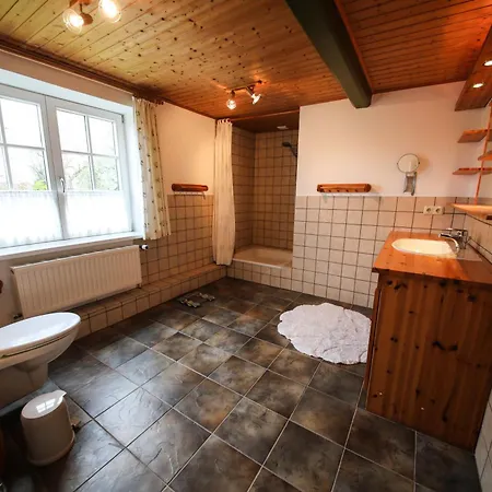 Vakantiehuis Alte Stellmacherei Rabenkirchen-Faulück